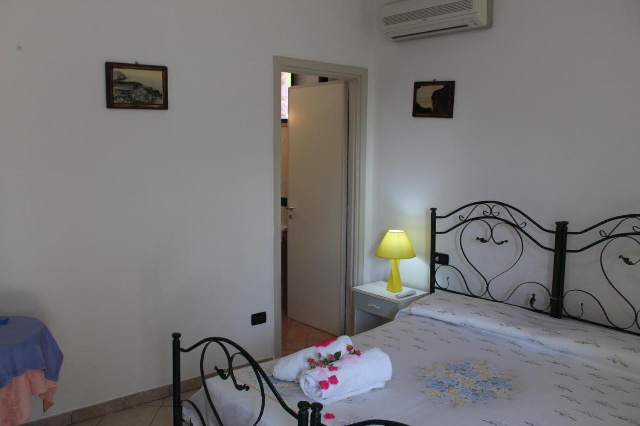 Amoru Bed & Breakfast Castro  Exteriör bild