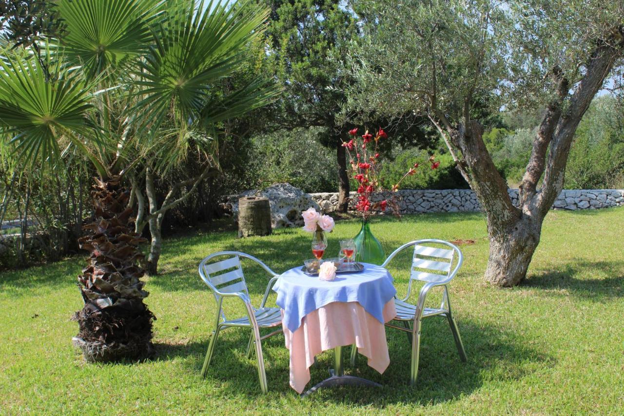 Amoru Bed & Breakfast Castro  Exteriör bild